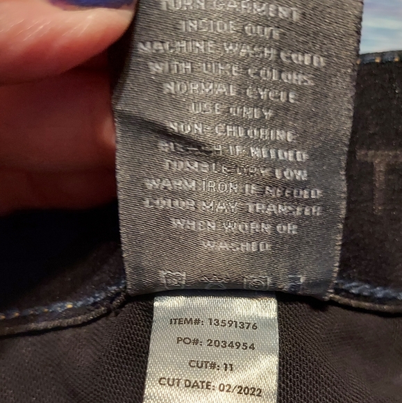 Torrid Bombshell Skinny Blue Jeans - Picture 7 of 10